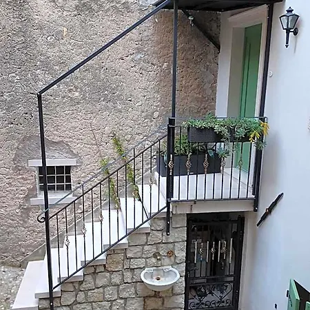 Monnalisa House