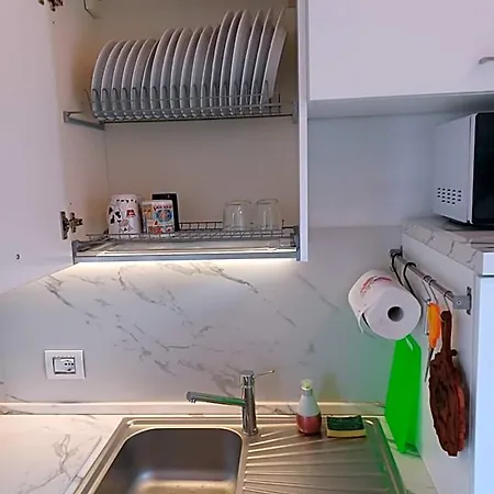 فندق Monnalisa House مالتشيزينيه